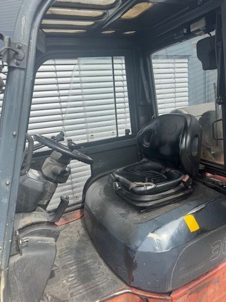 Použit&aacute; manipulačn&aacute; technika Toyota 02-7FGF30 &mdash; Booster Lift