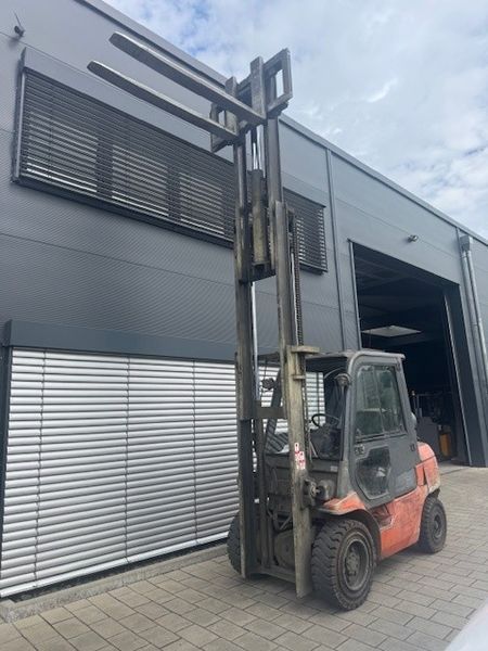 Použit&aacute; manipulačn&aacute; technika Toyota 02-7FGF30 &mdash; Booster Lift