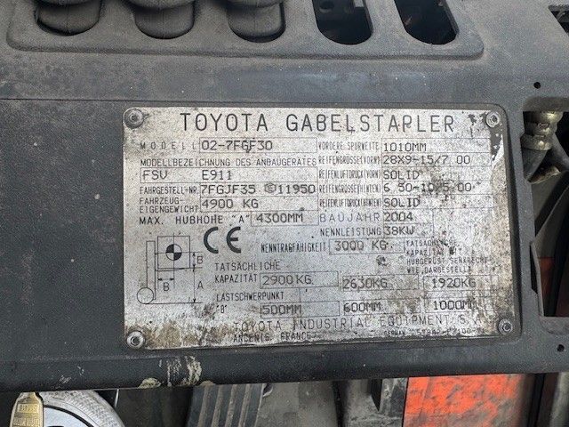 Použit&aacute; manipulačn&aacute; technika Toyota 02-7FGF30 &mdash; Booster Lift