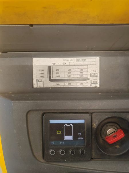 Used material handling equipment Jungheinrich ERC 214z 5.35m/ initial &mdash; Booster Lift