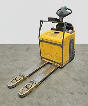 Used material handling equipment Jungheinrich ERE 120 2t/ 2021yy &mdash; Booster Lift