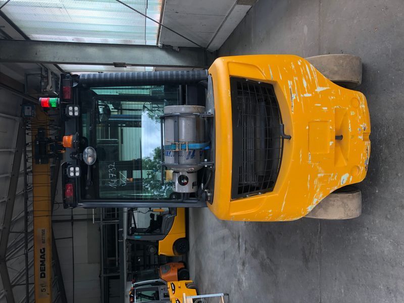 Použit&aacute; manipulačn&aacute; technika Jungheinrich TFG 435s 3.5t / 6419h/ 2015y/ 4v &mdash; Booster Lift