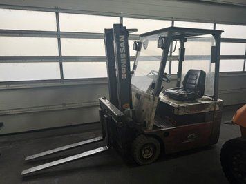 Used material handling equipment Nissan N01L18U &mdash; Booster Lift