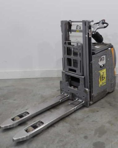Used material handling equipment Still EXDSF20 &mdash; Booster Lift