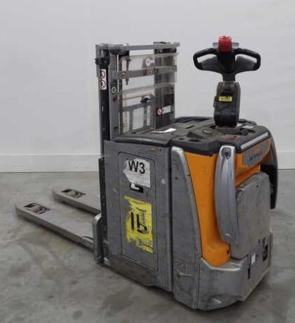 Used material handling equipment Still EXDSF20 &mdash; Booster Lift