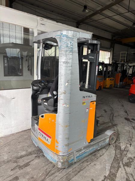 Used material handling equipment Still FM-X10 &mdash; Booster Lift