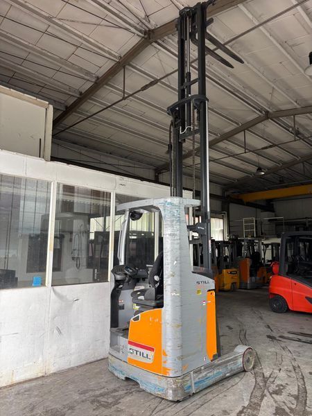 Used material handling equipment Still FM-X10 &mdash; Booster Lift