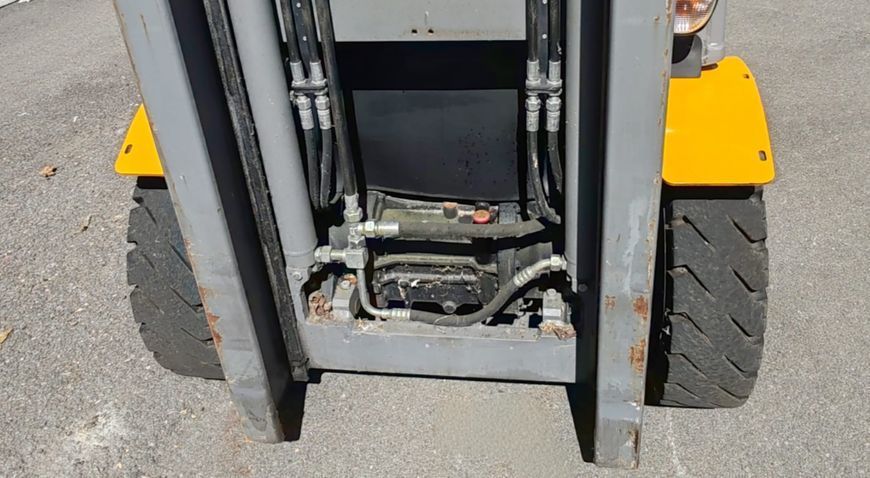 Použit&aacute; manipulačn&aacute; technika Jungheinrich DFG425 5.5m/ 610mh/ 4v &mdash; Booster Lift