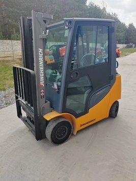 Použit&aacute; manipulačn&aacute; technika Jungheinrich TFG316s LPG/ 3.3m/ 2018y/ 9151mh &mdash; Booster Lift