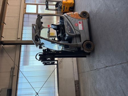 Použit&aacute; manipulačn&aacute; technika Still RX20-18PH &mdash; Booster Lift