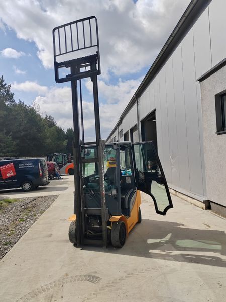 Použit&aacute; manipulačn&aacute; technika Jungheinrich TFG316s LPG/ 3.3m/ 2018y/ 9151mh &mdash; Booster Lift