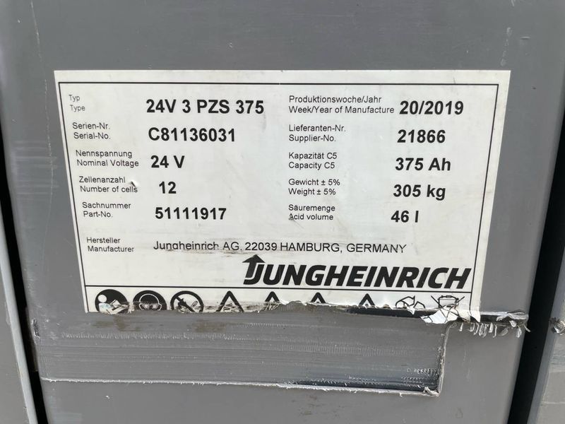 Použit&aacute; manipulačn&aacute; technika Jungheinrich ERC 214z 4.3m/ initial &mdash; Booster Lift