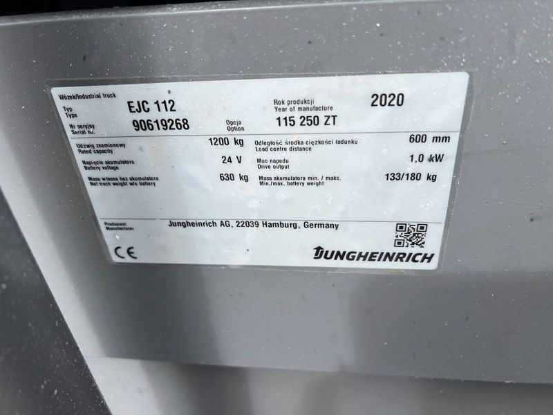 Použit&aacute; manipulačn&aacute; technika Jungheinrich EJC112 Li-ion 2.5m/ 337mh &mdash; Booster Lift