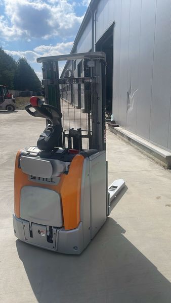 Used material handling equipment Still EXV-SF16 &mdash; Booster Lift