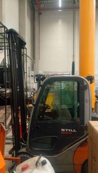 Použit&aacute; manipulačn&aacute; technika Still RX 70-16 &mdash; Booster Lift