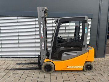 Used material handling equipment Jungheinrich EFG 318 Li-Ion &mdash; Booster Lift