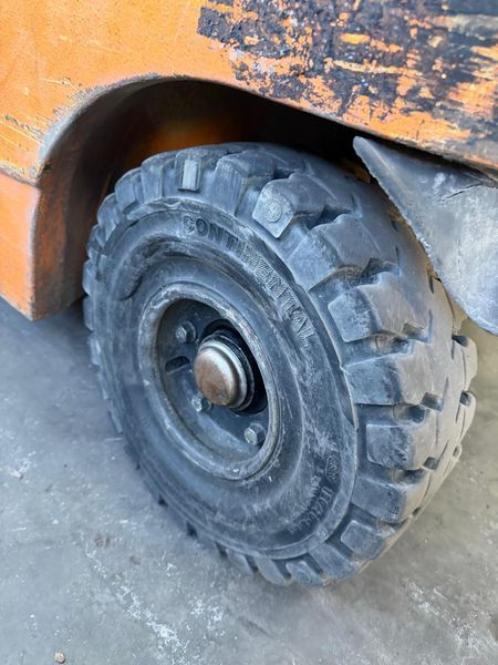 Použit&aacute; manipulačn&aacute; technika Still RX 70-16 &mdash; Booster Lift