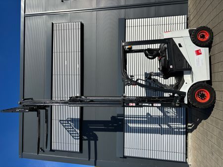 Použit&aacute; manipulačn&aacute; technika Bobcat B18NS &mdash; Booster Lift