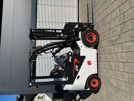 Použit&aacute; manipulačn&aacute; technika Bobcat B18NS &mdash; Booster Lift