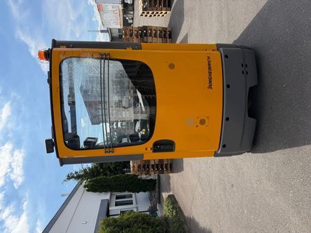 Použit&aacute; manipulačn&aacute; technika Jungheinrich ETV 214 2022y/ 10.5m &mdash; Booster Lift