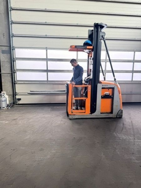 Použit&aacute; manipulačn&aacute; technika Still EK-X10/980 &mdash; Booster Lift