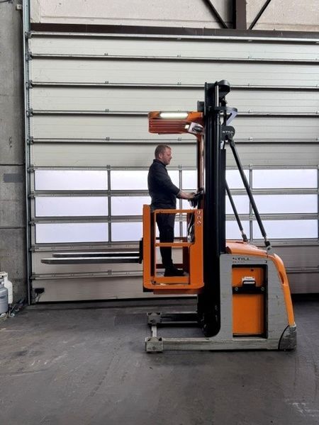 Použit&aacute; manipulačn&aacute; technika Still EK-X10/980 &mdash; Booster Lift