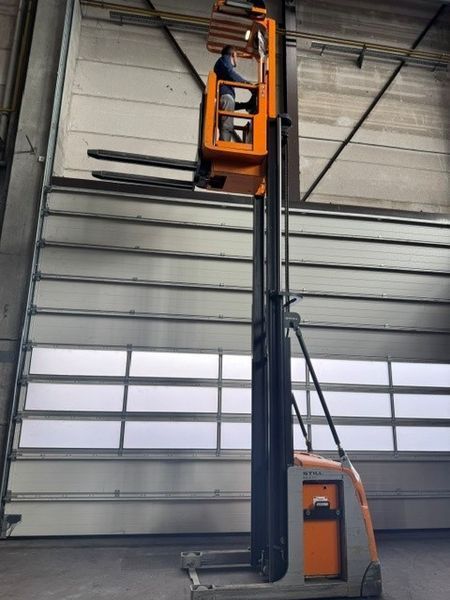 Použit&aacute; manipulačn&aacute; technika Still EK-X10/980 &mdash; Booster Lift