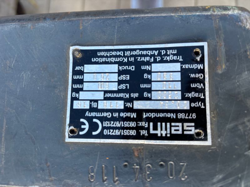 Used material handling equipment Jungheinrich ETV Q 20 &mdash; Booster Lift