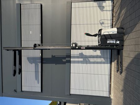 Použit&aacute; manipulačn&aacute; technika Bobcat BSR16N-I &mdash; Booster Lift