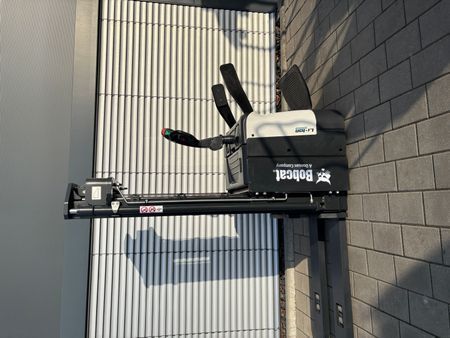 Použit&aacute; manipulačn&aacute; technika Bobcat BSR16N-I &mdash; Booster Lift