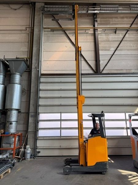 Used material handling equipment Jungheinrich ETV 214 &mdash; Booster Lift