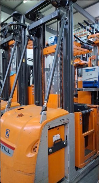 Použit&aacute; manipulačn&aacute; technika Still EKX10 &mdash; Booster Lift
