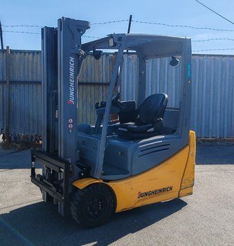 Used material handling equipment Jungheinrich EFG 216k 880mh/ 4.6m/ 2021y &mdash; Booster Lift