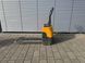 Detailn&aacute; fotografia Jungheinrich EME114 - NEUE Batterien 10/2025 &mdash; Booster Lift