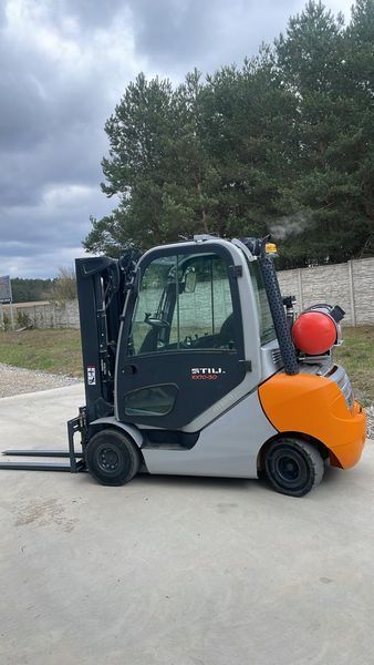 Použit&aacute; manipulačn&aacute; technika Still RX70-30T 4.7m/ camera/ 4v &mdash; Booster Lift
