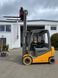Detailn&aacute; fotografia Jungheinrich EFG 425k &mdash; Booster Lift