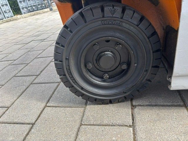 Použit&aacute; manipulačn&aacute; technika Still RX20-20PL &mdash; Booster Lift