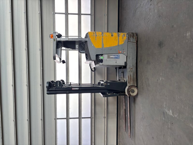 Used material handling equipment Still FM-X14 Li-Lon &mdash; Booster Lift