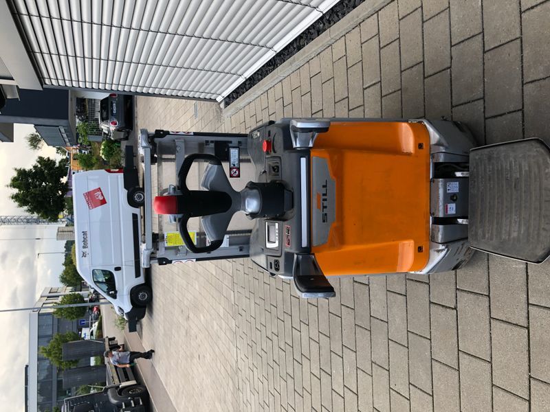 Used material handling equipment Still EXD-SF 20 &mdash; Booster Lift