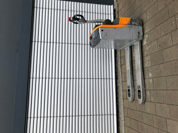 Used material handling equipment Still EXU16 &mdash; Booster Lift