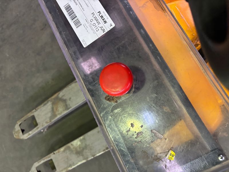 Použit&aacute; manipulačn&aacute; technika Jungheinrich EJE M13 Li-lion &mdash; Booster Lift