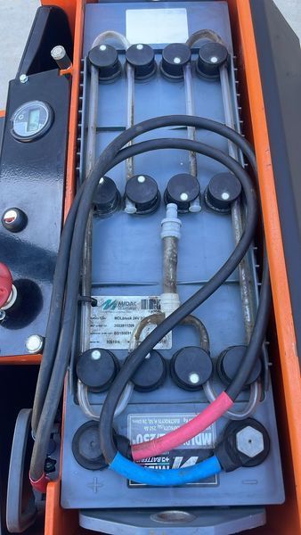 Použit&aacute; manipulačn&aacute; technika Doosan LEDH20 M &mdash; Booster Lift