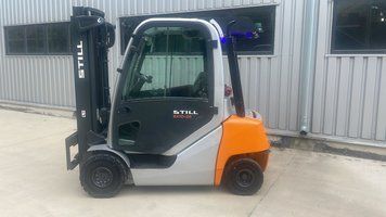 Použit&aacute; manipulačn&aacute; technika Still RX70-25D &mdash; Booster Lift
