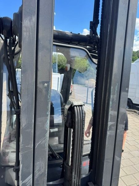 Použit&aacute; manipulačn&aacute; technika Linde E30H-01/600 &mdash; Booster Lift