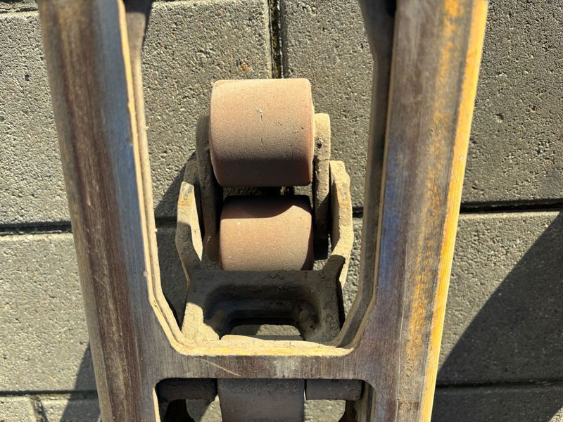 Použit&aacute; manipulačn&aacute; technika Jungheinrich EJC 216z &mdash; Booster Lift