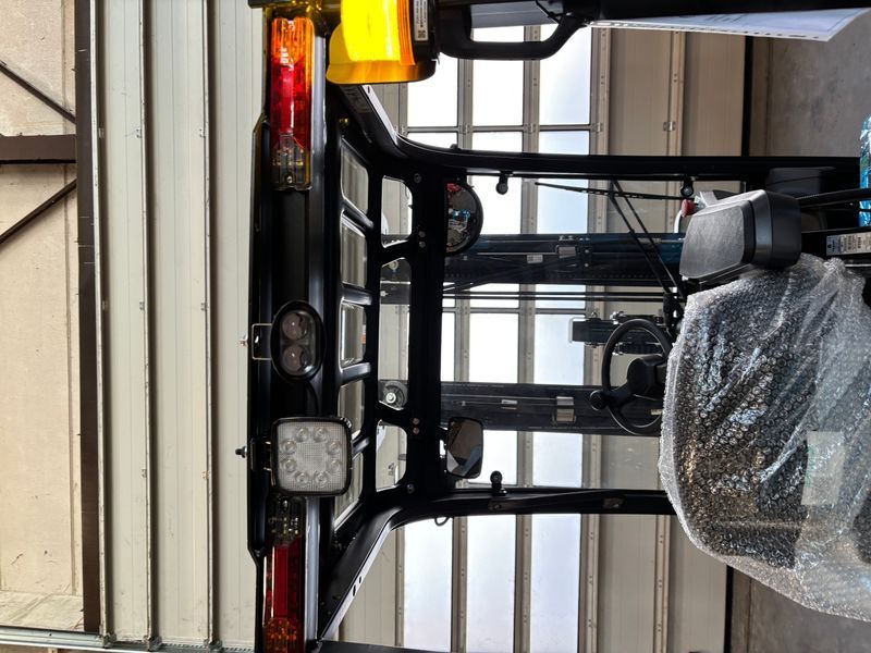 Used material handling equipment Bobcat B18NT &mdash; Booster Lift