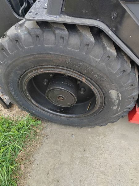 Použit&aacute; manipulačn&aacute; technika Manitou MSI 35 new tires &mdash; Booster Lift