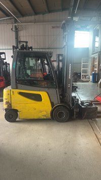 Used material handling equipment Jungheinrich EFG425K (Batt 2024 Bj) &mdash; Booster Lift