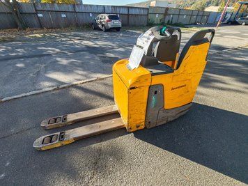 Použit&aacute; manipulačn&aacute; technika Jungheinrich ERE 120 /2020y/ 4396mh/ 2t &mdash; Booster Lift