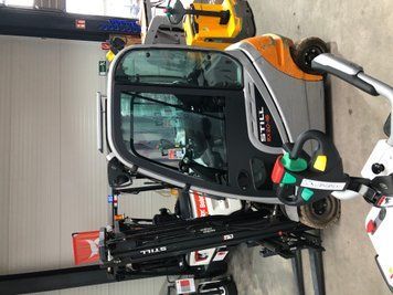 Použit&aacute; manipulačn&aacute; technika Still RX20-16P &mdash; Booster Lift